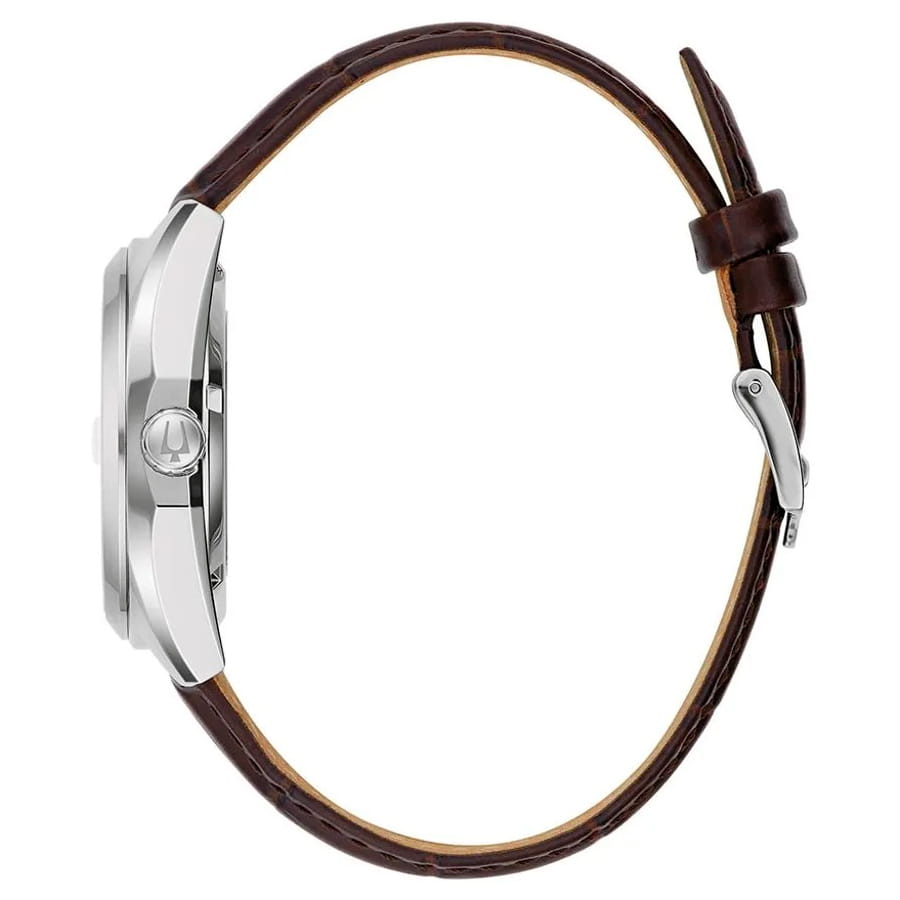 Bulova Bulova Surveyor 96B427 , наручные мужские часы фото под углом