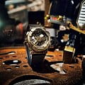 Casio Casio G-Shock GM-110VG-1A9DR (GM-110VG-1A9) g-shock японские мужские часы на браслете полимер боковой вид