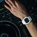 Casio Casio G-Shock DW-B5600SF-7DR (DW-B5600SF-7) лимитированной серии наручные мужские часы фото под углом.