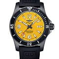 Breitling Breitling Superocean Automatic 46 Black Steel M17368D71I1S1  M17368D71I1S1 механические мужские часы  желтый циферблат, браслет каучук — вид спереди