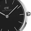 Daniel Wellington Daniel Wellington Petite Durham DW00100234  наручные женские часы фото под углом.