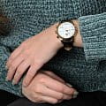 Swiss Military by Chrono Swiss Military by Chrono SM30207.07  наручные женские часы фото под углом.