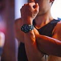 Casio Casio G-Shock GBD-100LM-1DR (GBD-100LM-1) G-SQUAD наручные мужские часы фото под углом.