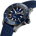 Breitling Breitling Superocean Automatic 48 V17369161C1S1  наручные мужские часы фото под углом.