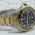 Certina C0326072205100 наручные мужские часы застежка крупным планом