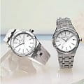 Maurice Lacroix Maurice Lacroix Aikon Quartz AI1106-SS002-150-1  наручные женские часы фото под углом.