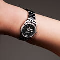 Swiss Military by Chrono Swiss Military by Chrono Сверхточные SM34066.01 кварцевые женские часы часы, крупный план черный циферблат