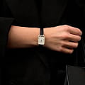 Daniel Wellington Daniel Wellington Quadro DW00100559  наручные женские часы фото под углом.