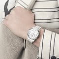 Swiss Military by Chrono Swiss Military by Chrono SM30207.02  наручные женские часы фото под углом.