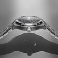 Maurice Lacroix AI6007-SS002-031-1 наручные мужские часы застежка крупным планом